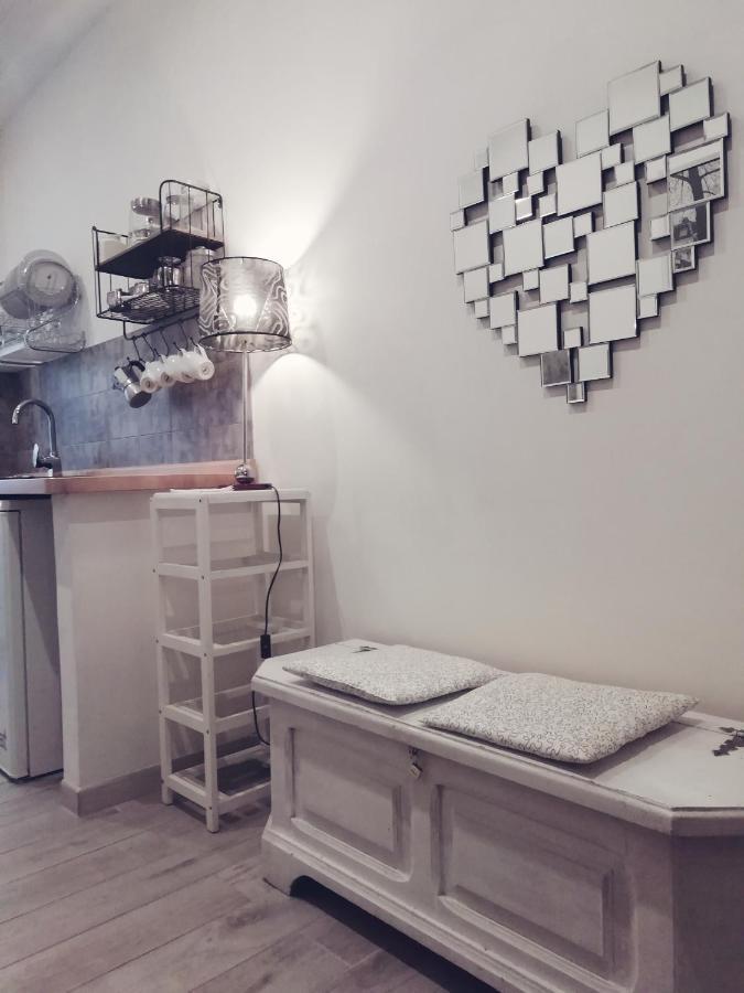White Apartment Rome Exterior photo