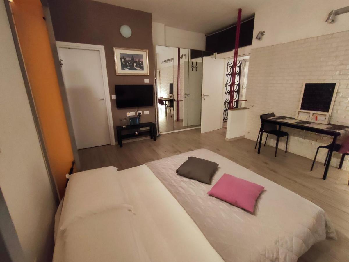 White Apartment Rome Exterior photo