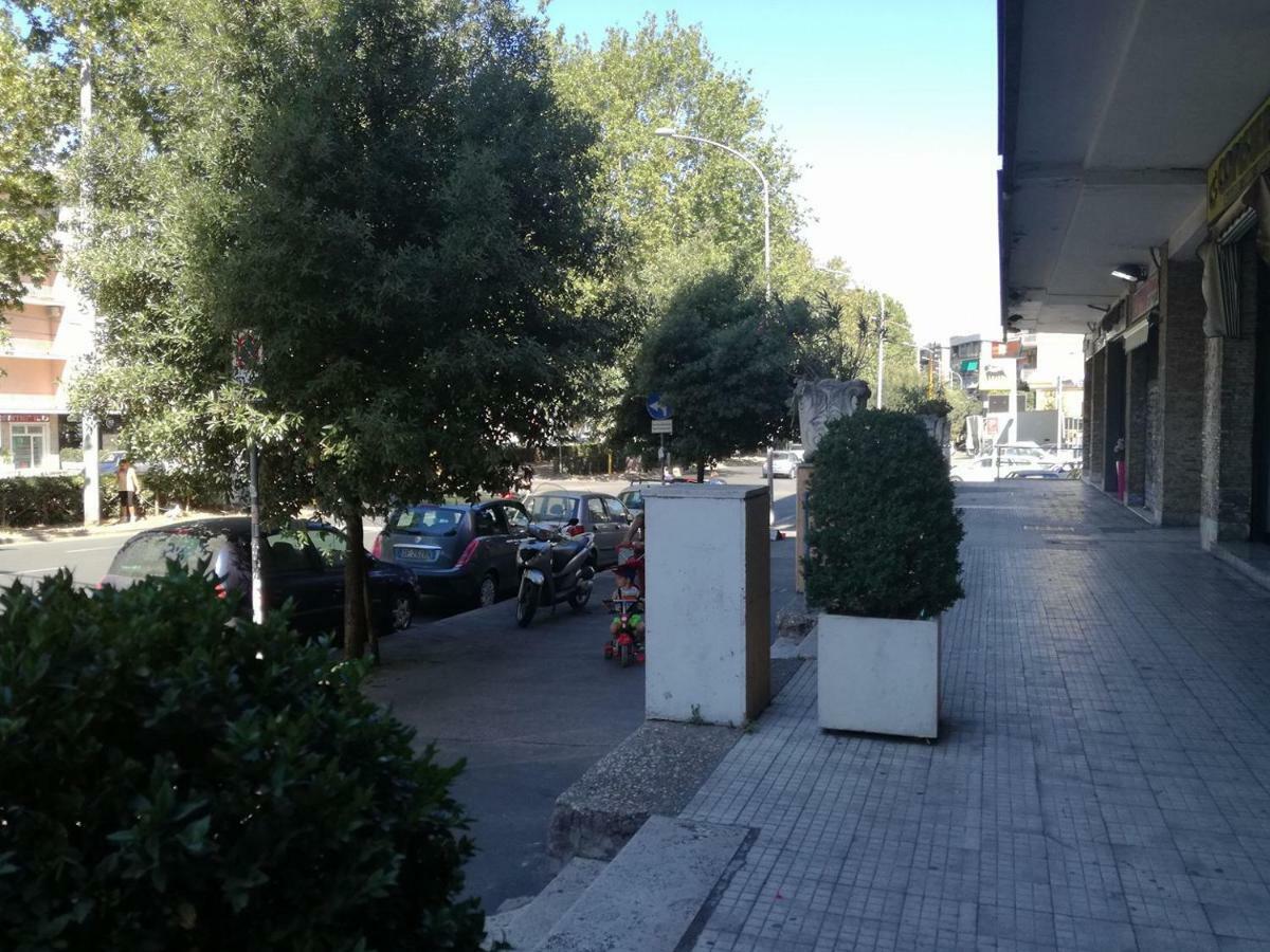 White Apartment Rome Exterior photo